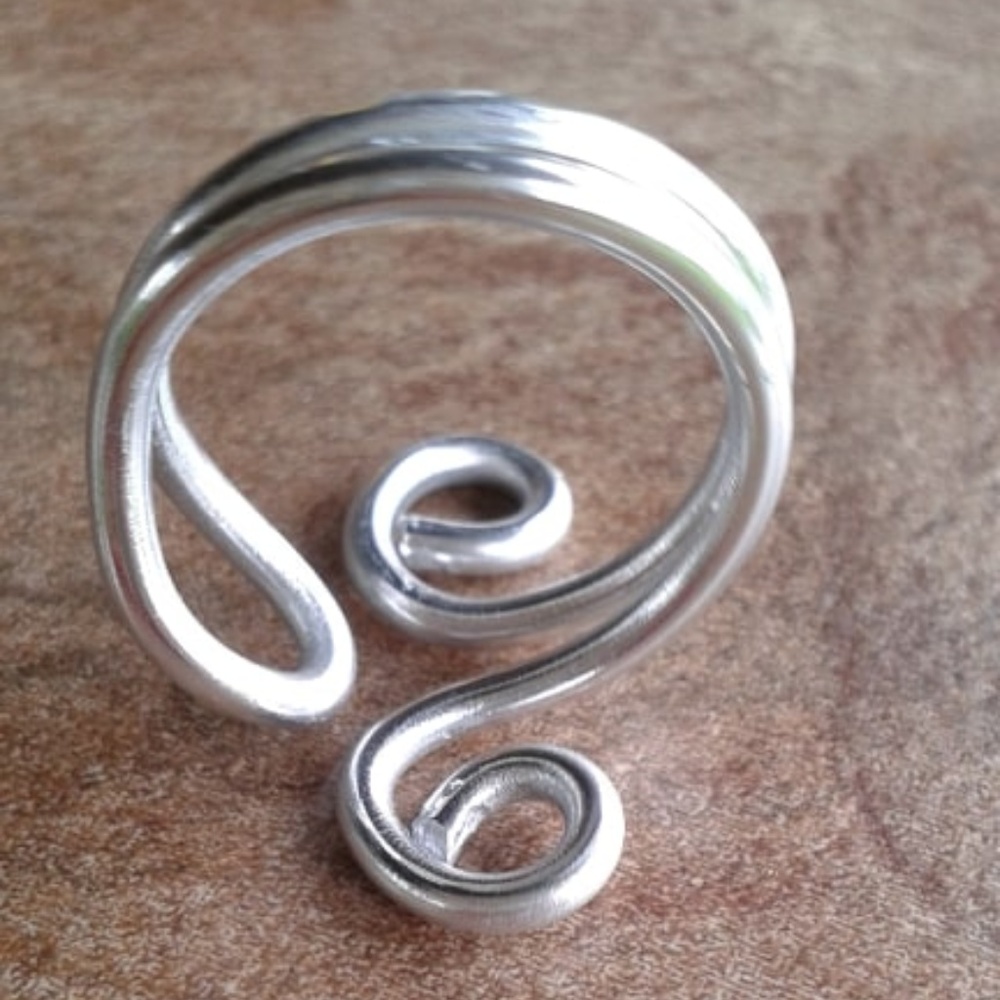 Wire Ring - Picture 2 of 4